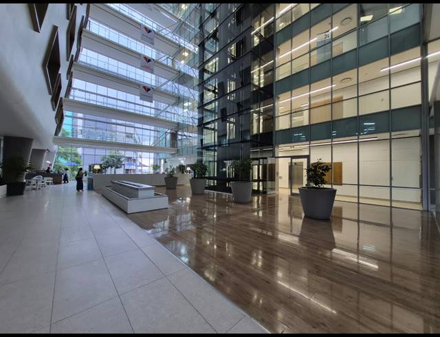 560M² OFFICE TO LET IN SANDTON CENTRAL